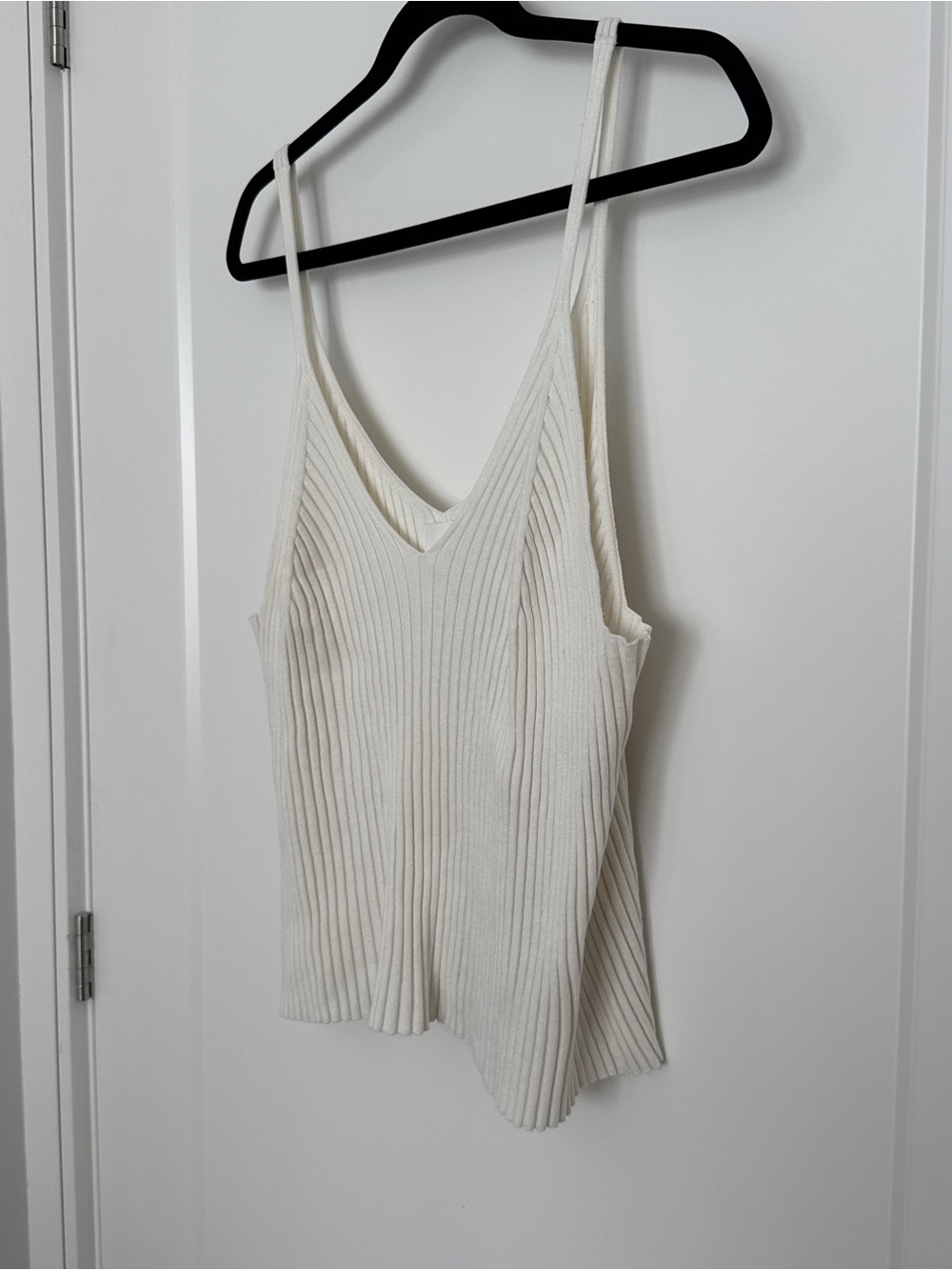 H&M Cream Ribbed V-Neck Camisole